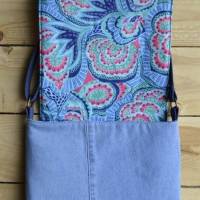 Jeans-Upcycling Messengerbag, Umhängetasche aus Jeanshosen und alten Reißverschlüssen Bild 4