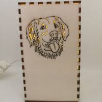 Leuchtbox mit Hundemotiv aus Holz Bild 2