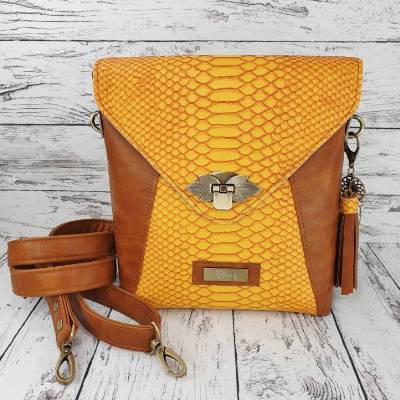 Unikat - Handtasche mit Schlangenprint