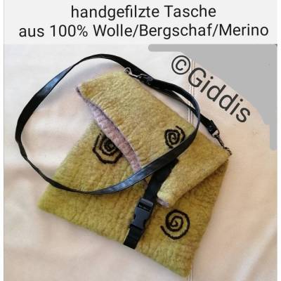 Große Umhängetasche handgefilzt-grün