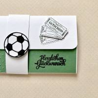 Originelle Geschenkhülle für Fußball-Ticket Einladung Geschenkverpackung grün-weiß Geschenk für IHN Vatertag Bild 3