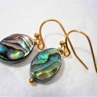 kleine Ohrringe Seeopal kleine Ovale Tropfen Abalone als Opal der Meere 9 x 12 Millimeter handgemacht in goldfarben Bild 7