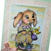 Hase in Schühchen mit Osterglocke Frühling Grußkarte im vintage look Bild 1