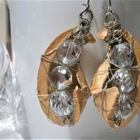 Verrückte Ohrringe beige Samenschote mit funkelnden Glasperlen handgemacht Naturschmuck silberfarben Bild 4