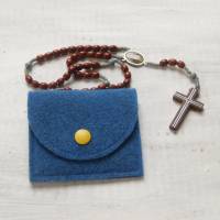 Bestickte Rosenkranztasche aus blauem Filz mit Kreuz in weiß mit goldener Umrandung *sofort versandfertig Bild 2