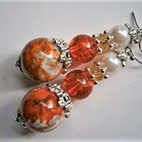 Ohrringe handgefertigt funkelnd orange grau handbemalt im boho chic silberfarben Bild 3