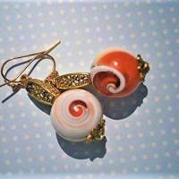 Ohrringe orange handgemacht mit Muschel Kugeln zum hippy look im boho chic Bild 4