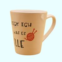 für alle Woll-Liebhaber,liebevoll gestaltete Kaffee-Tasse zum Thema Wolle und Stricken, kreative Keramik-Tasse Bild 2