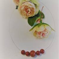 Kette aus polierten Schaumkoralle Perlen rot Bild 5