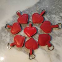 Schlüsselanhänger in Herzform aus echtem Leder Bild 4