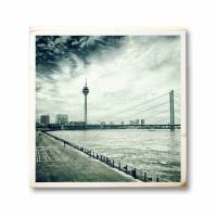Düsseldorf, Mannesmannufer mit Fernsehturm und Altstadt, Foto auf Holz 22x22 cm, handmade Bild 2