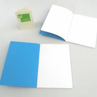 Notizheft pazifik-blau, Titelschild zum Selbstbeschriften, DIN A6, handgefertigt, Recyclingpapier Bild 2