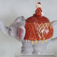 Elefanten Kanne aus Keramik mit Reiter auf dem Deckel Bild 2