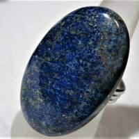 Ring Lapislazuli dunkelblau mit 37 x 22 Millimeter großem Stein handgemacht als statementring verstellbar Bild 7