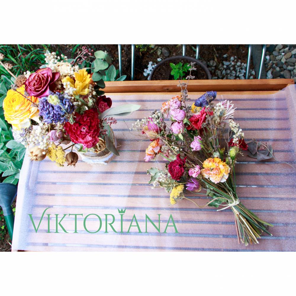 Trockenblumenstrauß * Blumenstrauß aus getrockneten Blumen: Rosen, Ranunkeln, Schleierkraut ca. 25cm hoch Bild 1
