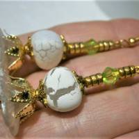Ohrringe weiße Blüten goldfarben handgemacht Brautschmuck im boho chic Bild 2