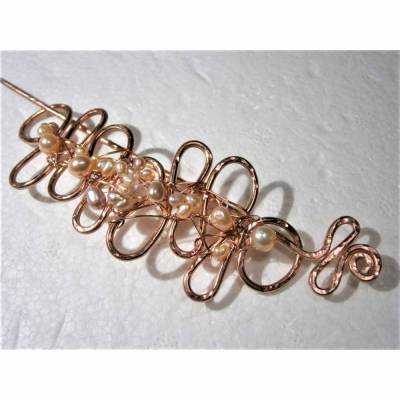Tuchnadel 10 x 5 cm mit Süßwasserzuchtperlen rosa pastell Aluminium rotgoldfarben Brautschmuck wirework vintage wedding