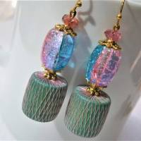 Ohrringe funkelnd in türkis pink Glas und Holz petrol boho chic handgemacht Bild 6