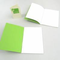 Notizheft mai-grün, Titelschild zum Selbstbeschriften, DIN A6, handgefertigt, Recyclingpapier Bild 2