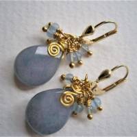 Ohrringe grau Tropfen facettiert mit Mini Kugeln Achat blau handgefertigt Doublé goldfarben Bild 7