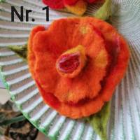elegante Filzbrosche in Blütenform Bild 6