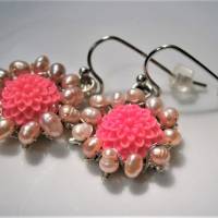 Ohrringe Blüte pink handgemacht mit schimmernden Keshiperlen rosa romantisch Brautschmuck Bild 4