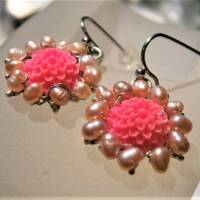 Ohrringe Blüte pink handgemacht mit schimmernden Keshiperlen rosa romantisch Brautschmuck Bild 5