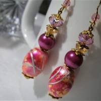 lange Ohrringe funkelnd in Acryl pink violett gelb handgemacht goldfarben extralang im boho chic Bild 2