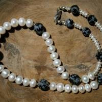 Perlenkette weiß handgemacht mit Schneeflockenobsidian schwarz grau Collier schwarz weiße Kette Bild 5