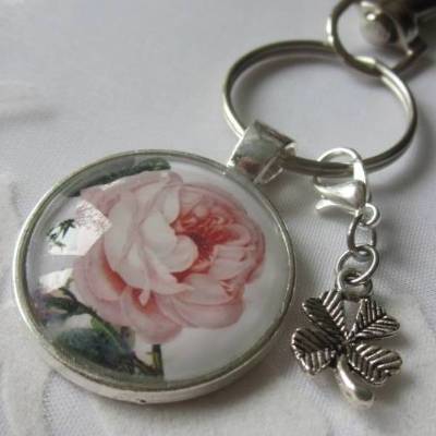 Schlüsselanhänger Rose Cabochon 