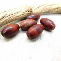 Roter Jaspis - 5 olivenförmige Perlen - alt, vintage - mit schöner Bänderung Bild 1