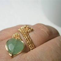 Ring handgewebt mit Aventurin pastell mint grün Tropfen Spiralring goldfarben wirework Bild 6