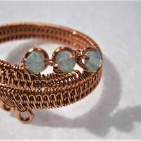 Ring mint pastell Kupfer hell handgewebt mit Mini Kristallen im Spiralring verstellbar rotgoldfarben Daumenring Bild 6