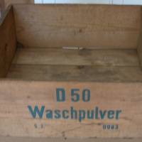 Alte Holzkiste - 50er Jahre - D 50 Waschpulver-  aus Berlin Grünau Bild 1