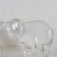 Mittelgroßer klarer Glas Elefant Bild 2