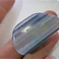 Ring blau grau gestreift handgefertigt mit 45 x 25 Millimeter großem Achat freeform Stein Designschmuck Bild 5
