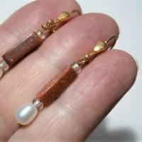 Ohrringe Perlen weiß mit funkelndem Goldfluss Stick Doublé handgemacht Bild 4