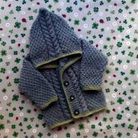 Strickjacke mit Kapuze ab Größe 50/56 bis Größe 98/104 trachtenjacke für kinder babykleidung taufkleidung geschenk Bild 6