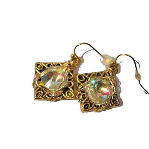 Ohrringe pastell mit funkelndem Kristallglas handgemacht in wirework goldfarben