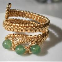 Ring mit Achat grün Spiralring goldfarben verstellbar Geschenk Hippy boho Daumenring Bild 5