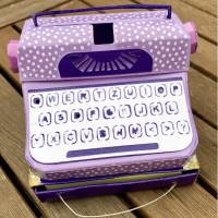 Zum Ruhestand: Lila Typewriter Box Schreibmaschine mit Post-it-Block -  Sekretärinnen Abschiedsgeschenk Bild 1
