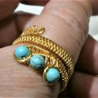 Ring mit Türkis petrol Spiralring goldfarben verstellbar boho Design wirework Daumenring Bild 5