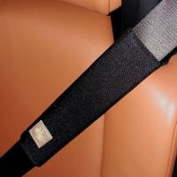 Dezentes Gurtpolster Auto-Sicherheitsgurt schwarz oder grau keine Druckstellen Einschneiden am Hals auch für Kindersitze Bild 1