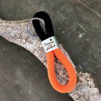 Schlüsselanhänger aus Segelseil für Camper und Weltenbummler mit silberfarbenem Schlüsselring Bild 8