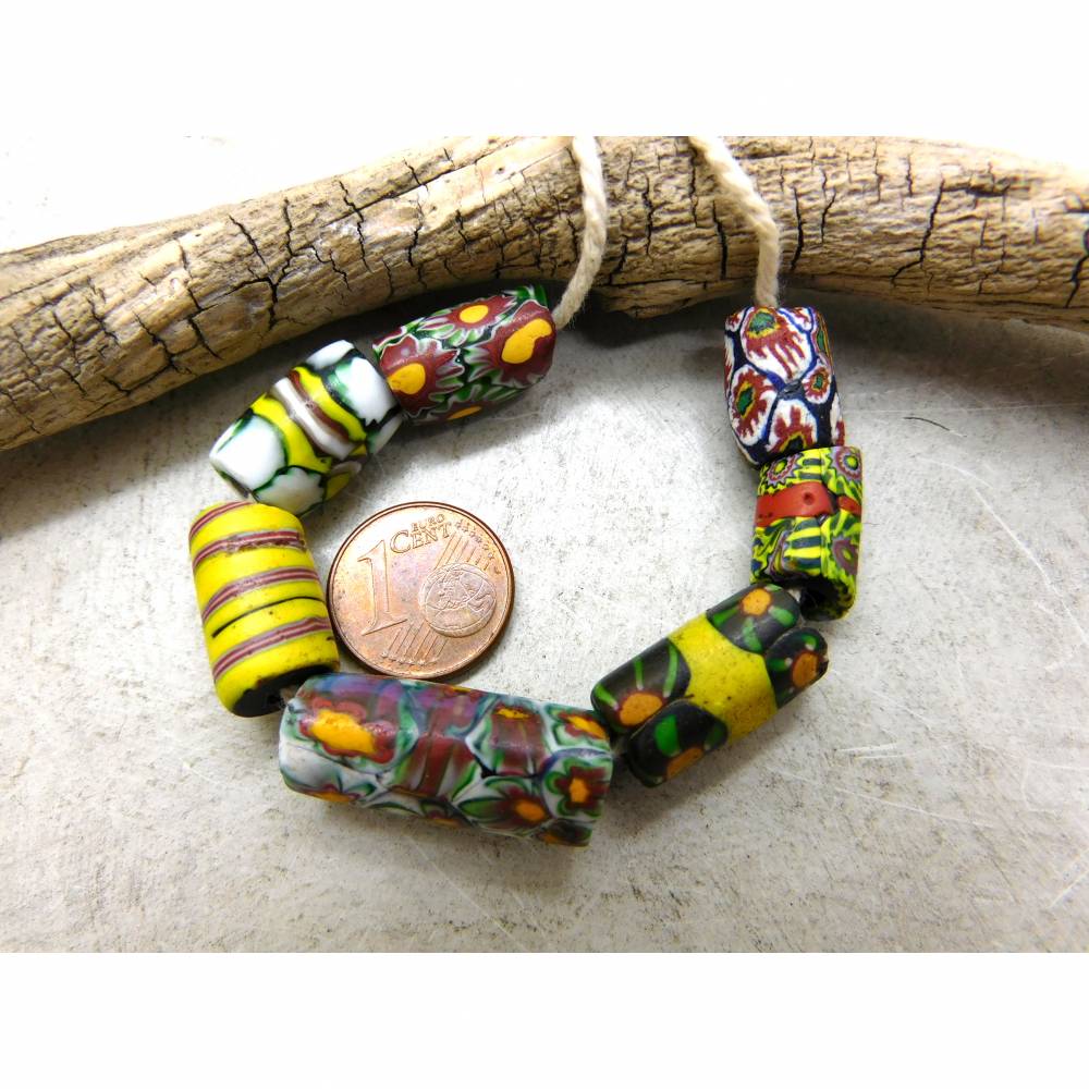 CRAFTYMELODY 120 Stück Handgefertigte Millefiori Glasperlen - Flache Runde Perlen In Mixfarben Für Schmuckherstellung