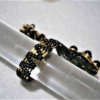 Ring verstellbar schwarz mit Onyx handgewebt Gothic im Spiralring goldfarben Bild 8