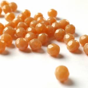 10 Milky Apricot böhmische Perlen 8mm, tschechische feuerpolierte facettierte Glasperlen DIY Glasschliff Bild 2