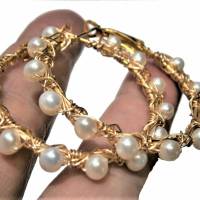Perlenohrringe handgemachte Ohrringe weiß Perlen Creolen Brautschmuck boho Bild 1