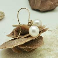 Echte weiße Perlen-Ohrhänger fast rund 9 x 9 mm als Hochzeitsschmuck, beste Qualität, fehlerfreie Haut Bild 3