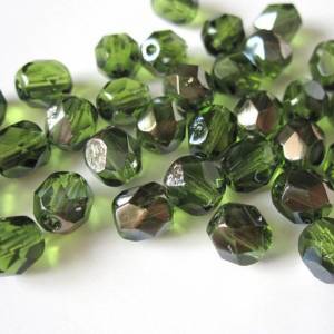 20 Olivine Valentinite böhmische Perlen 6mm, tschechische feuerpolierte facettierte Glasperlen DIY Glasschliff Bild 3